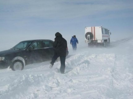 Новосибирск предупредили об усилении ветра и метелях